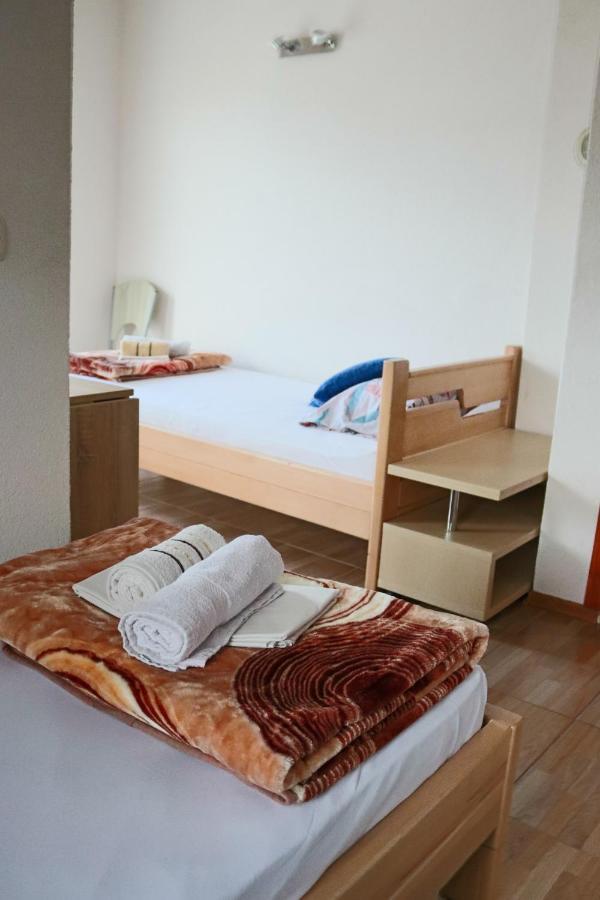 Big Mama'S Apartments Кониц Экстерьер фото