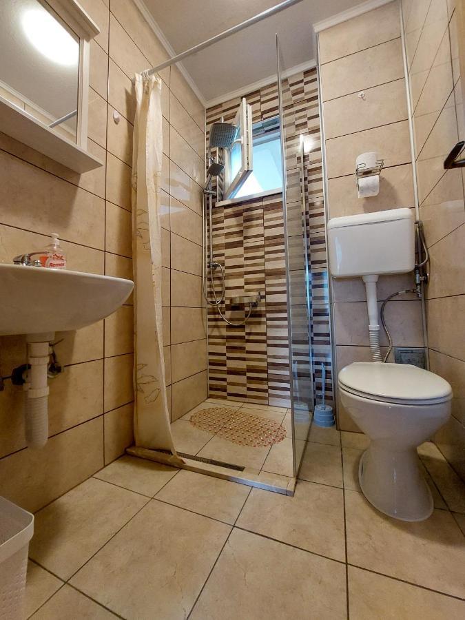 Big Mama'S Apartments Кониц Экстерьер фото